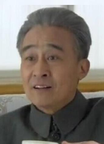 任洛敏