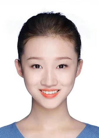 王佳怡