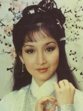 黄杏秀