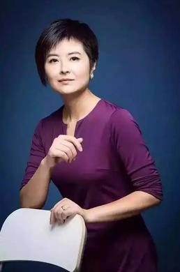 张泉灵