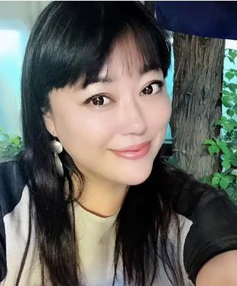 李菁菁