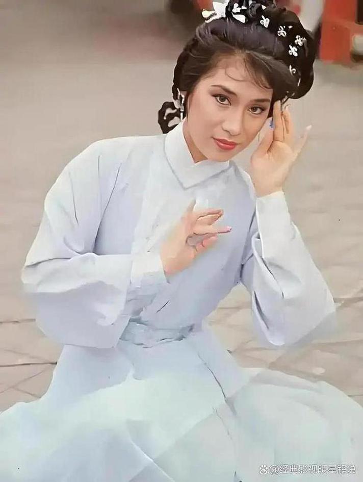杨盼盼