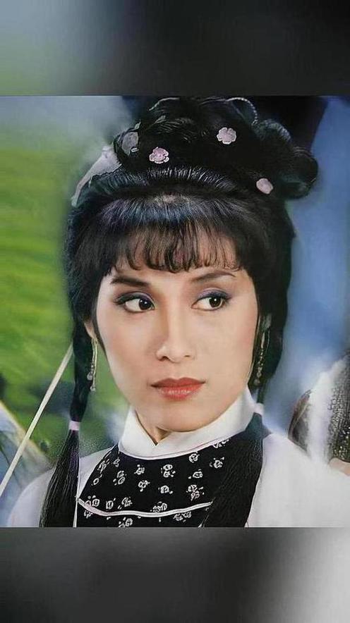 杨盼盼