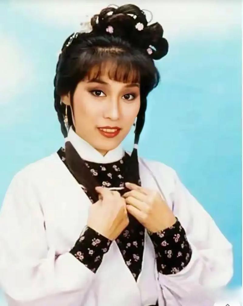 杨盼盼