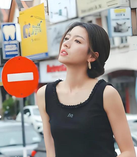蔡思贝